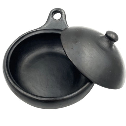 La Chamba Black Clay Medium Saute Pan with Lid L25cm x H5.5cm x D22cm